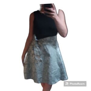 Fit & flare sleeveless floral print mid length dress